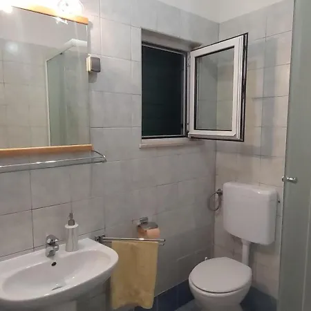 Holiday home Seaside House Tkon, Pasman - 14664