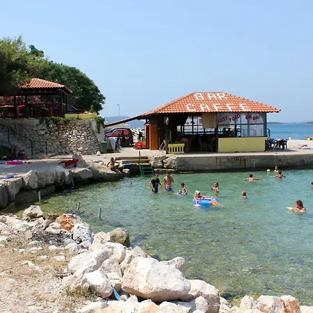 Seaside Holiday House Tkon, Pasman - 14664 בית נופש טקון